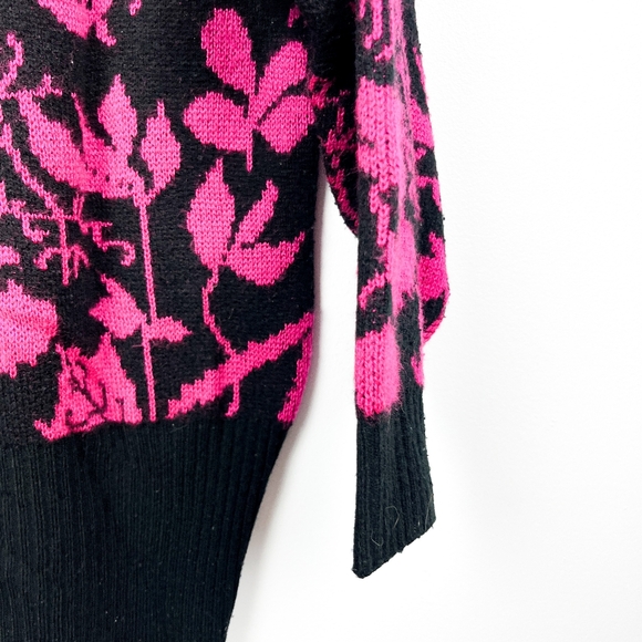 Vintage Hot Pink & Black Floral Sweater - Picture 9 of 11
